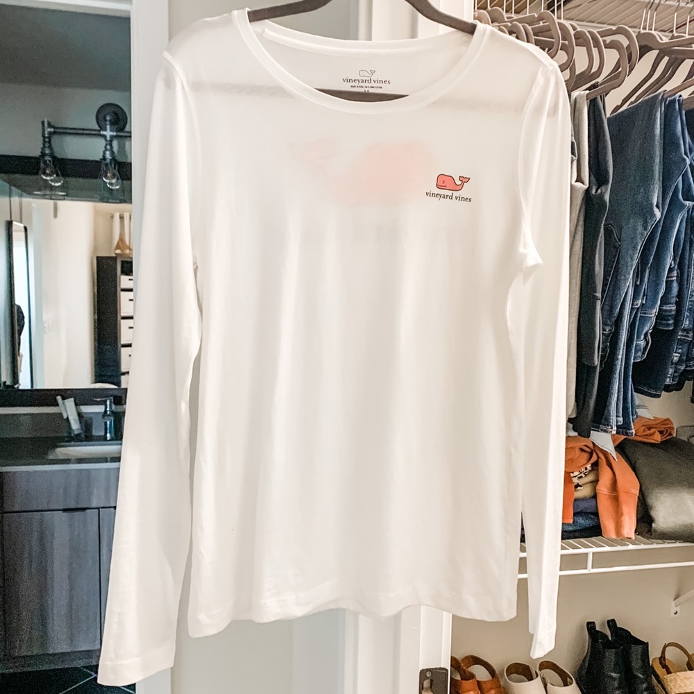 Vineyard Vines Women’s Graphic Tee